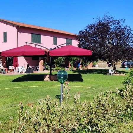 Agriturismo Calendiluna Luni Exteriér fotografie